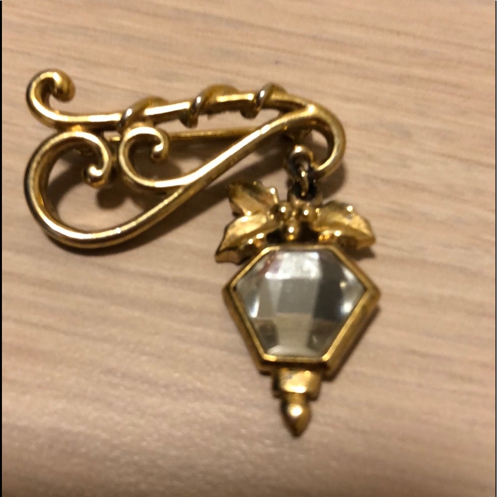 Pin